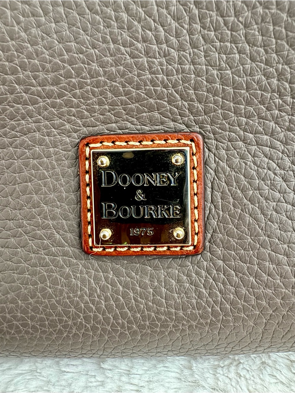 Dooney & Bourke Grey Pebbled Leather Crossbody with Rust Trim - Picture 2 of 3